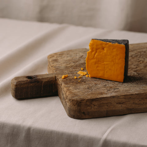 Cloth-Ashed Red Leicester