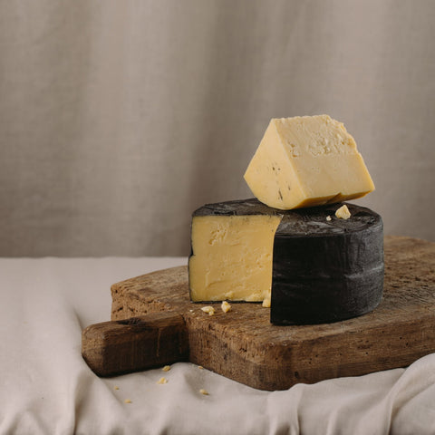 Cloth-Ashed Cheddar image 0