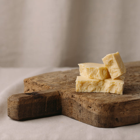 Garlic Cheddar 150g